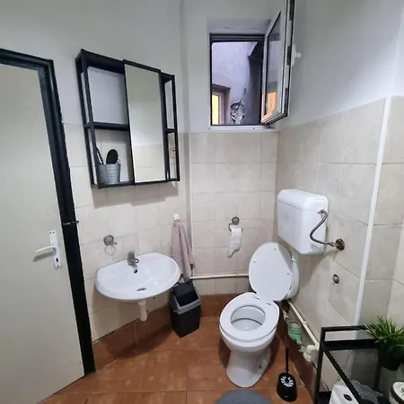 Downtown And 호스텔 *