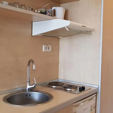 호스텔 Downtown And *