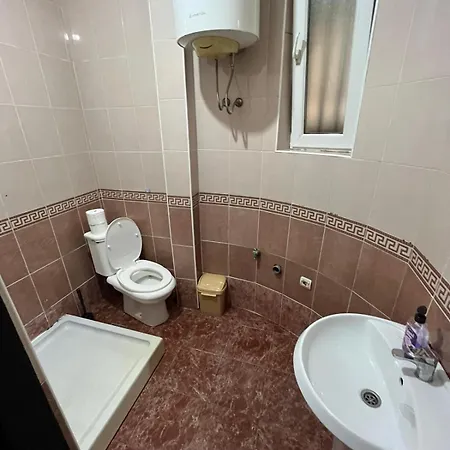 Hostel Downtown And Belgrade